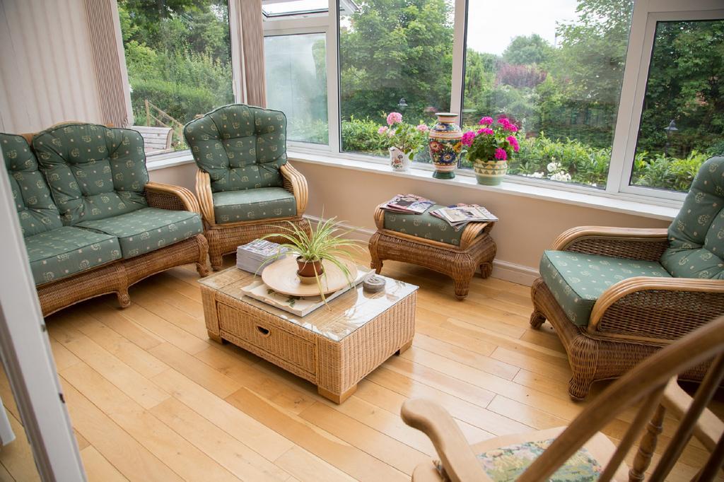 Southbank House Bed & Breakfast Hereford Exterior photo